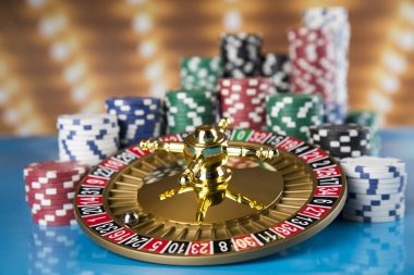 maktoto resmi platform interface showing sportsbook and casino sections
